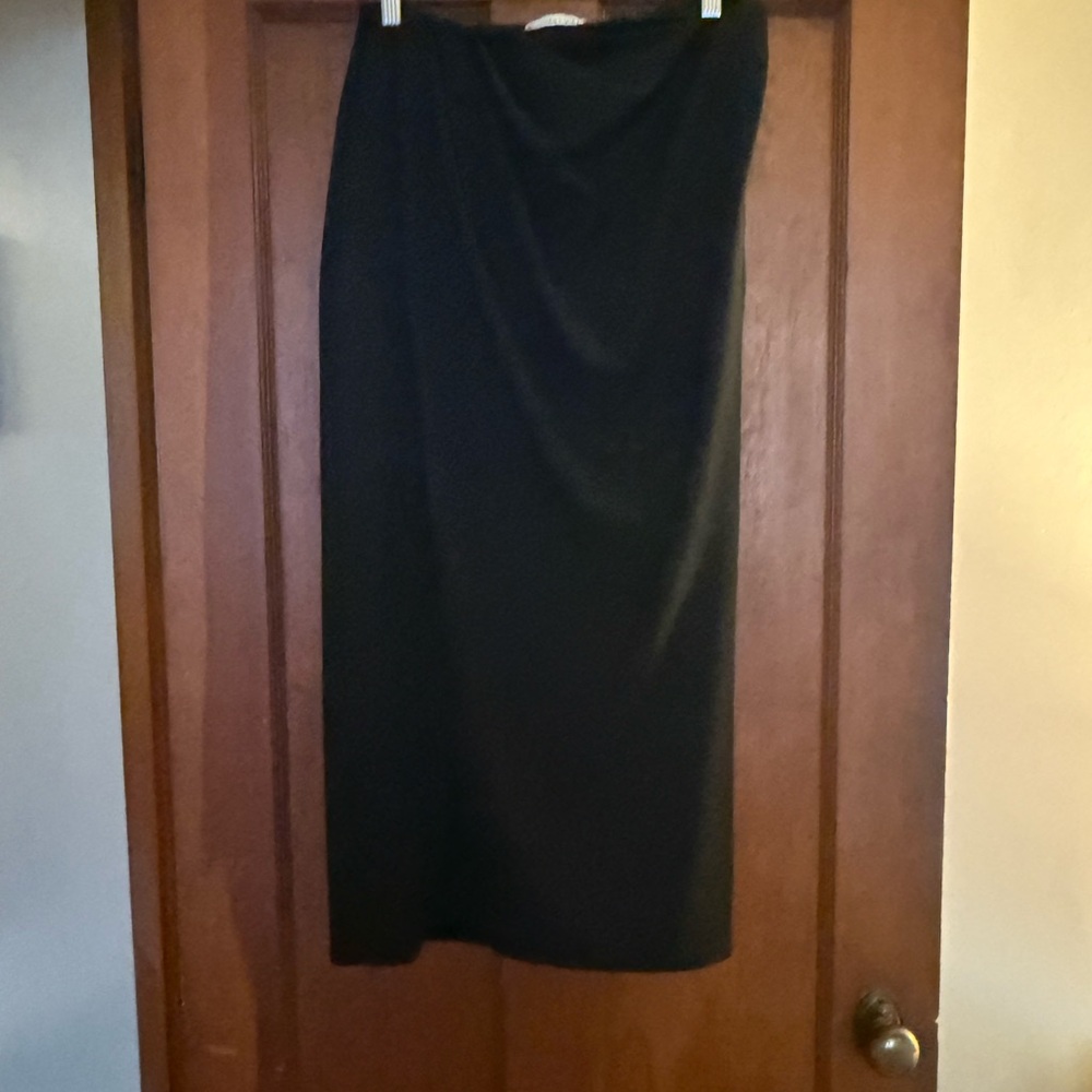Abercrombie Crepe Draped Midi Skirt - Picture 2 of 3